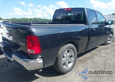 2018 Ram 1500 Big Horn 4X4 6'4 Box из США, поврежденный, VIN 1C6RR7GG2JS310656